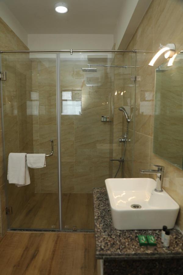 Hotel Bandhan Residency 콜카타 외부 사진